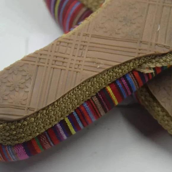 Beacon Women's Multicolor Mexican Aztec Slip-On Espadrilles Wedge Heels 7.5N - Picture 10 of 11